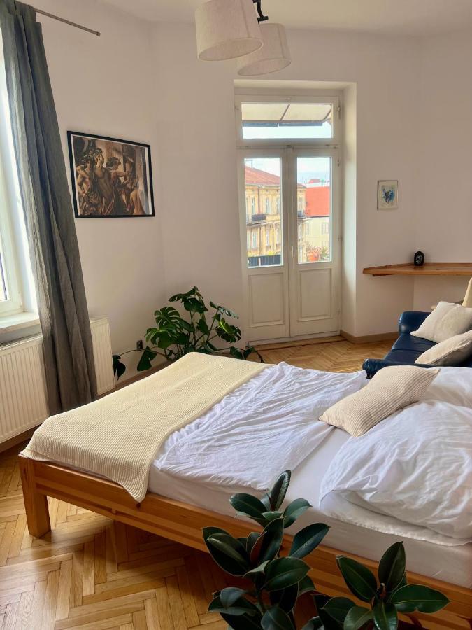 Chic In The Center Of Cracow Apartment *